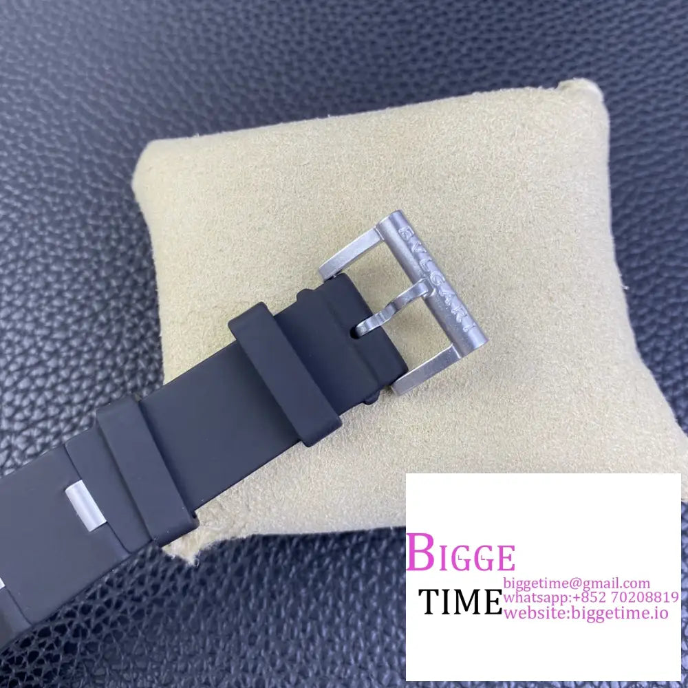 Aluminium 40Mm White Dial Black Rubber Strap Bvf A2892 Bvlgari