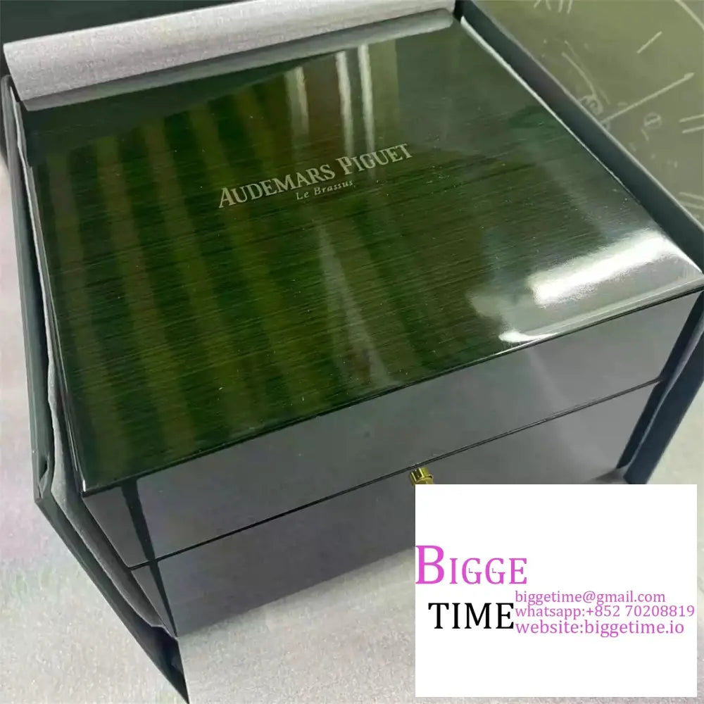 Audemars Piguet New Green Wooden Watch Box Option1