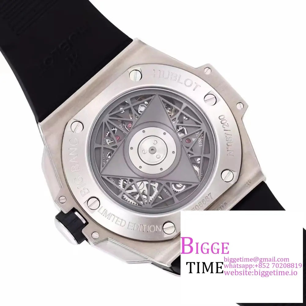 Big Bang Sang Bleu Ii Chrono 45Mm Black Dial Rubber Strap Bbf A1240 Hublot