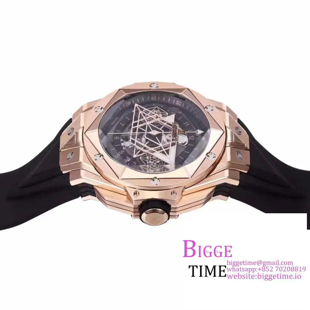 Big Bang Sang Bleu Ii Chrono 45Mm Rg Black Dial Rubber Strap Bbf A1240 Hublot