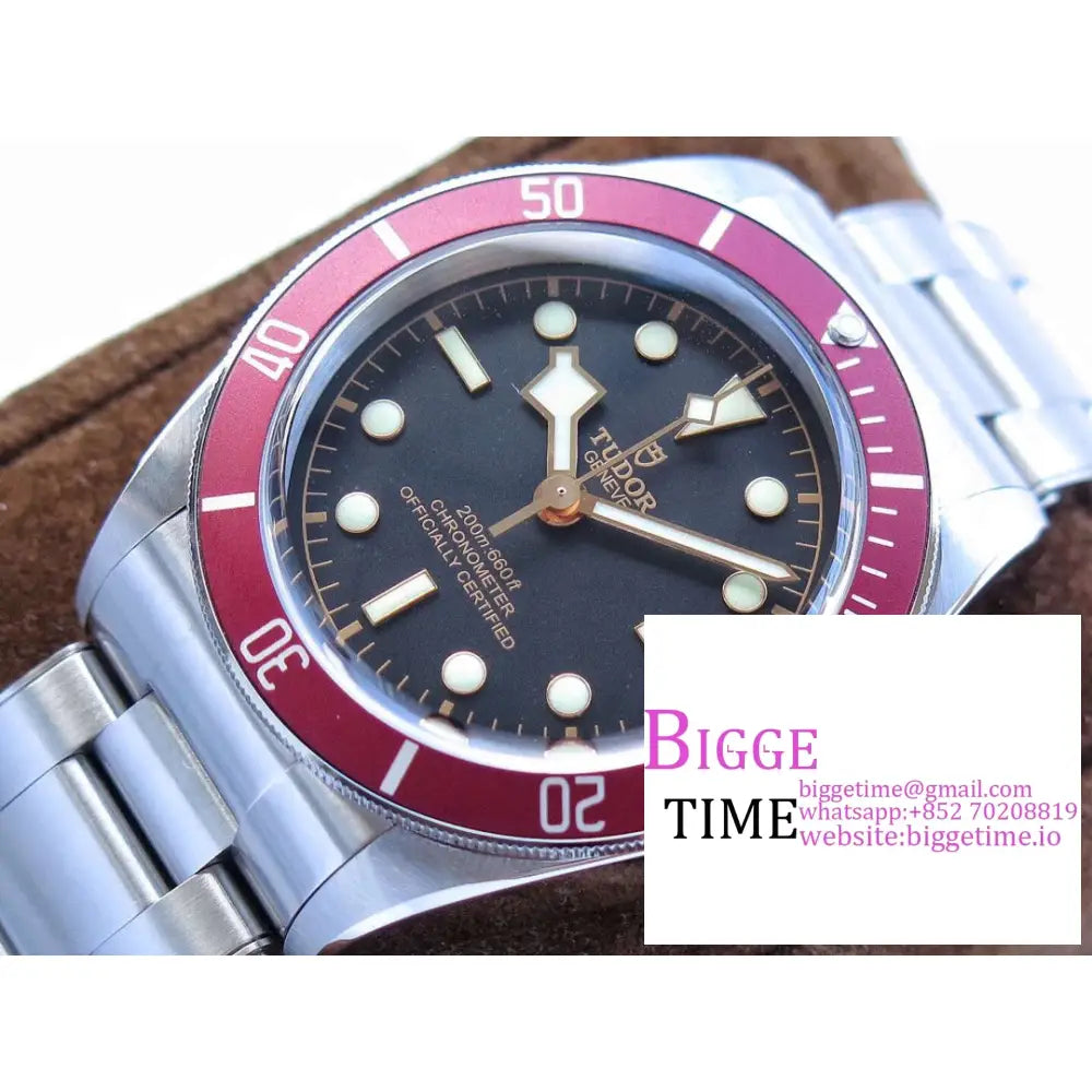 Black Bay 41Mm Red Bezel Dial Ss Bracelet Zf A2824 Tudor