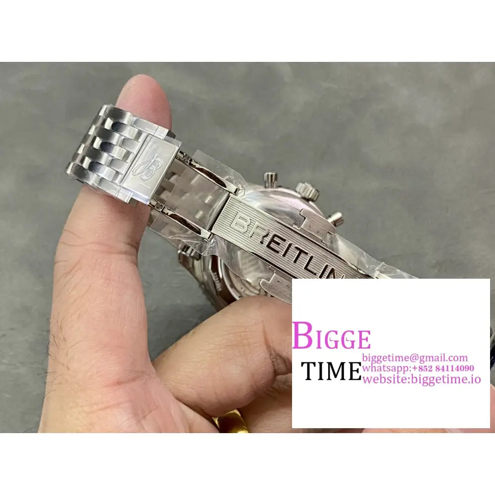 Breitling Chrono 43Mm Navitimer B01 Champagne/Black Dial Ss Bracelet Blsf A7750