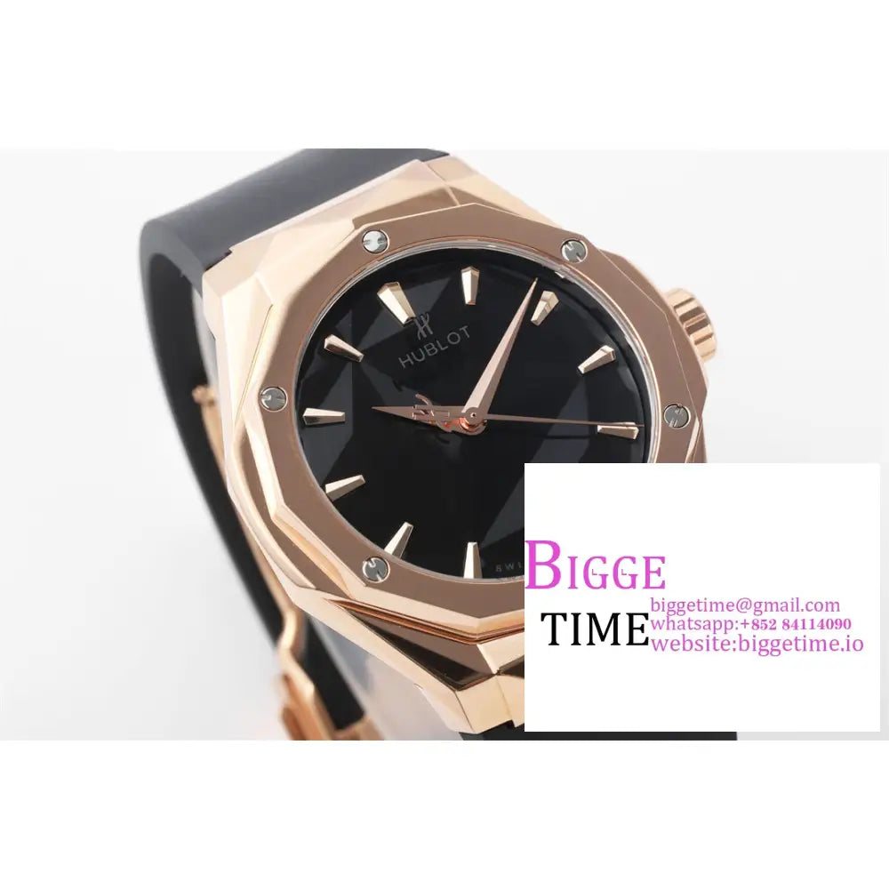 Classic Fusion 40Mm Rg Black Dial Rubber Strap Apsf A1110 Hublot