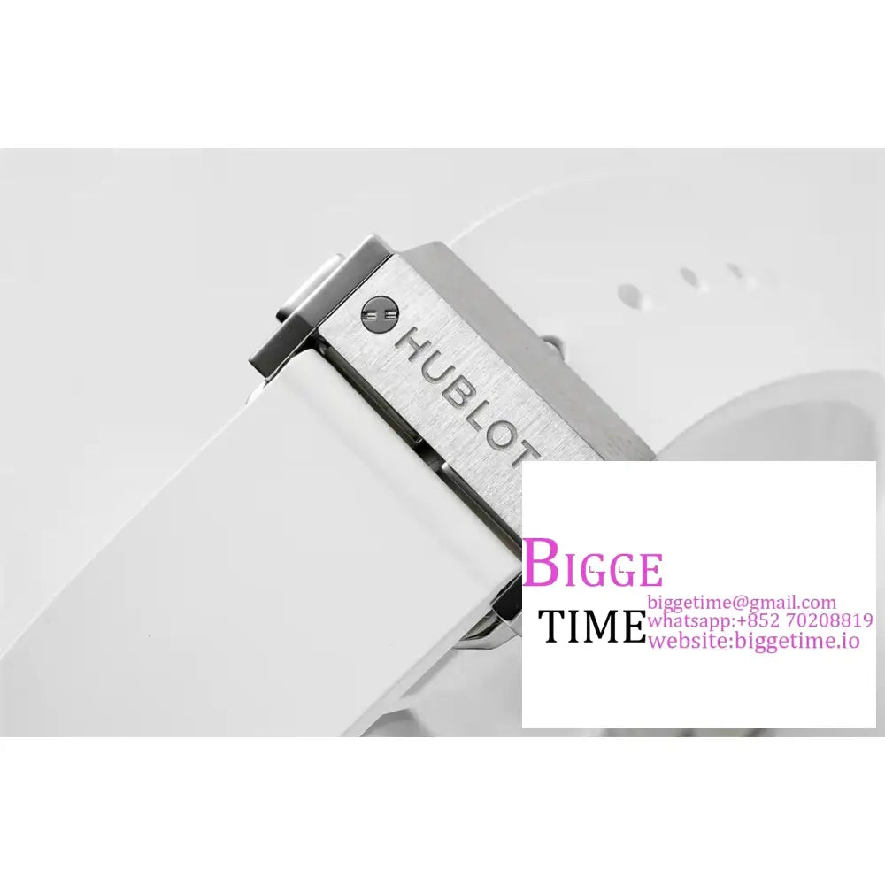 Classic Fusion 40Mm White Dial Rubber Strap Apsf A1110 Hublot