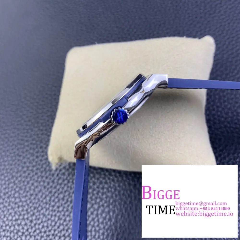 Classic Fusion 42Mm Blue Dial Rubber Strap Apsf A1110 Hublot