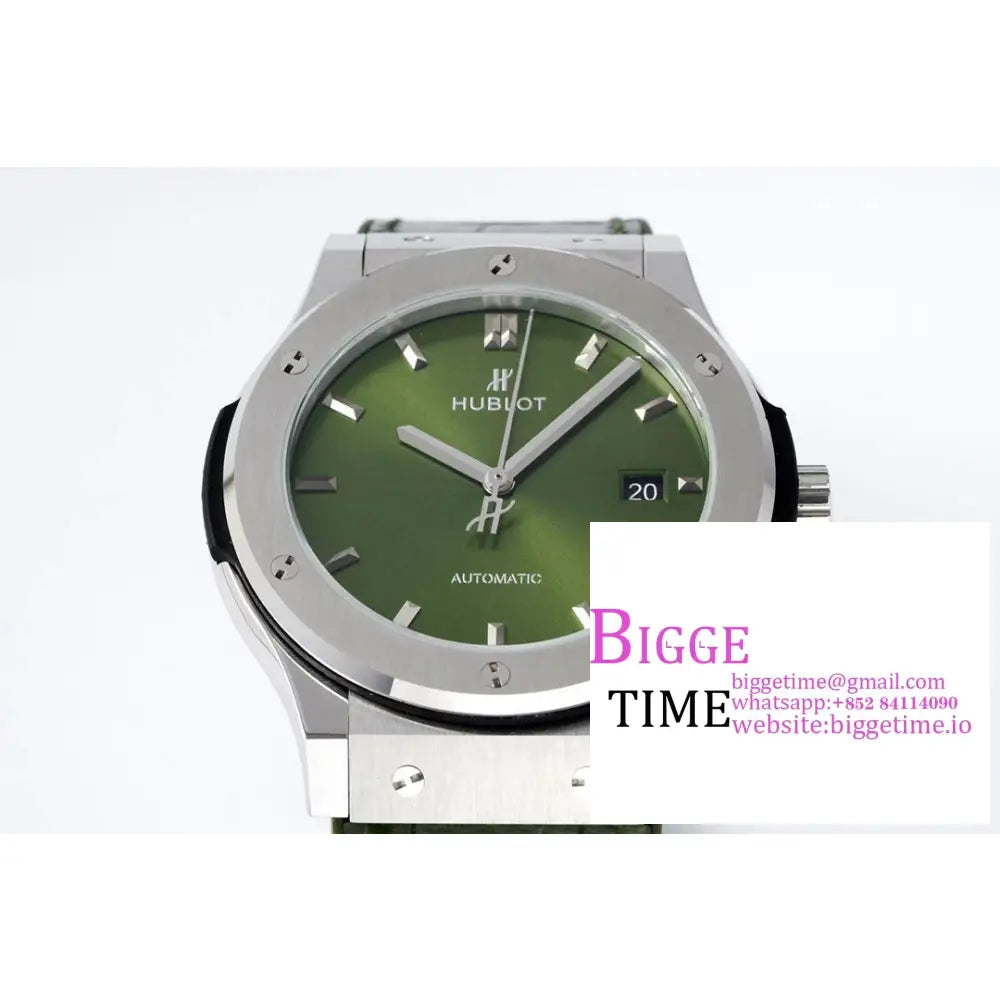 Classic Fusion 42Mm Green Dial Leather Strap Jj + F A1110 Hublot