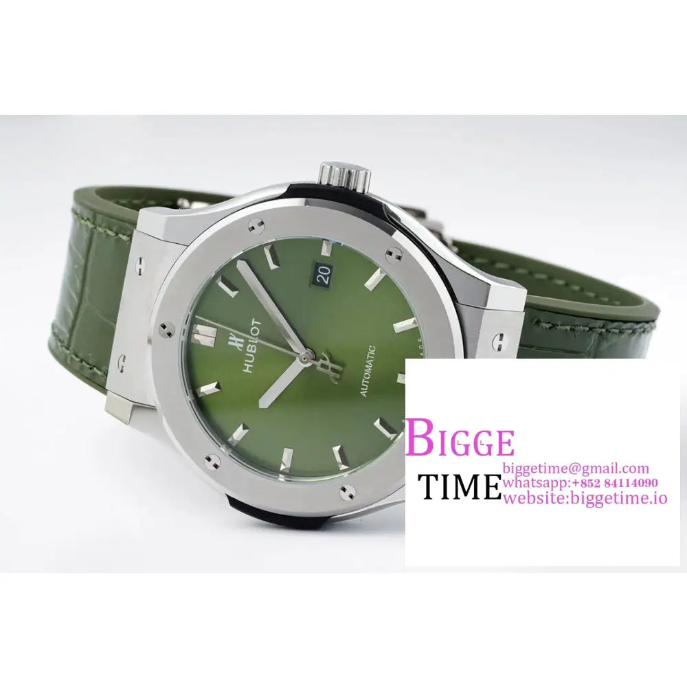 Classic Fusion 42Mm Green Dial Leather Strap Jj + F A1110 Hublot