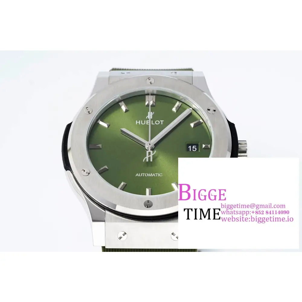 Classic Fusion 42Mm Green Dial Rubber Strap Jj + F A1110 Hublot
