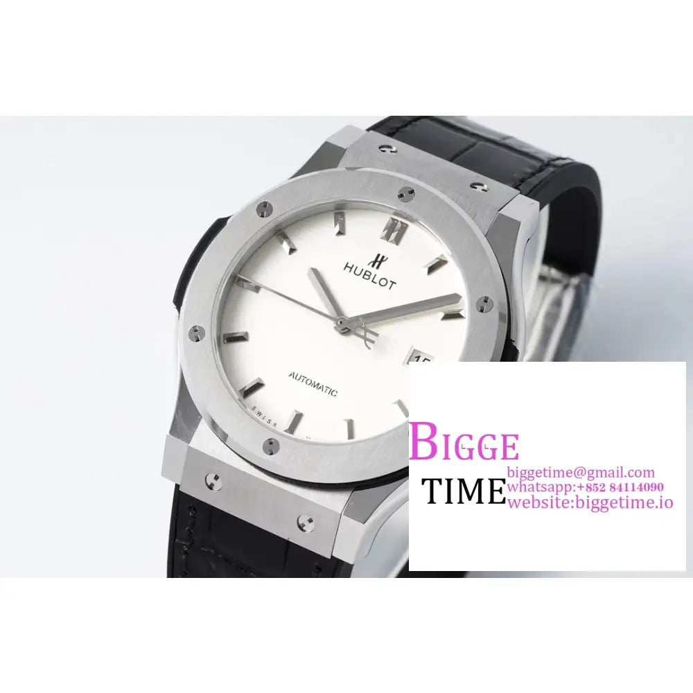 Classic Fusion 42Mm White Dial Black Rubber Strap Jj + F A1110 Hublot