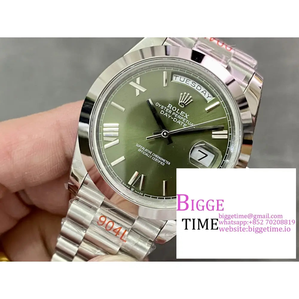 Daydate 40Mm Smooth Bezel Green Dial Roma Marker President Bracelet Gmf A3255 Rolex