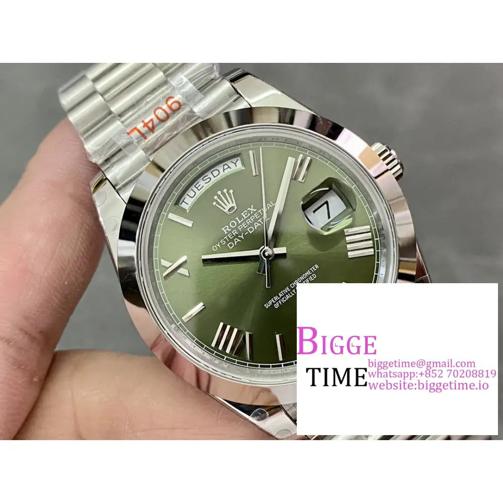 Daydate 40Mm Smooth Bezel Green Dial Roma Marker President Bracelet Gmf A3255 Rolex