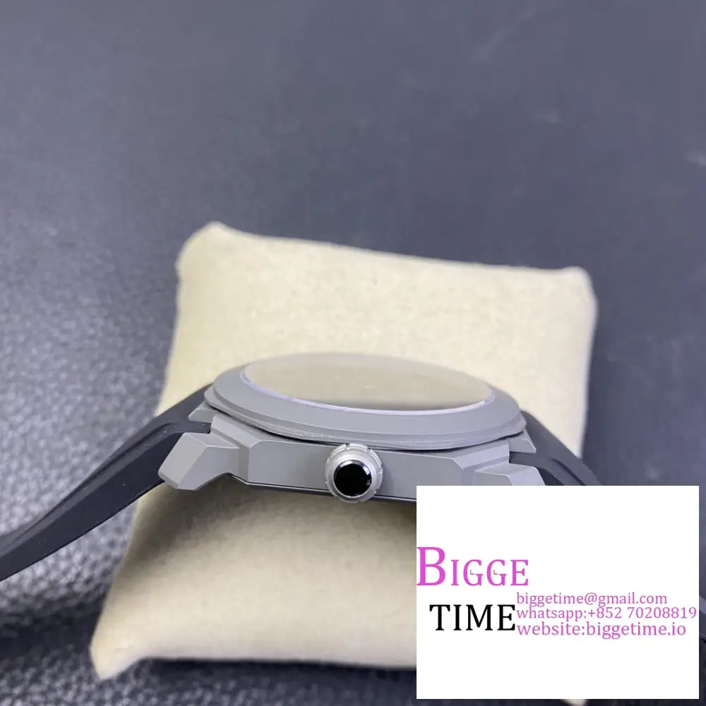 Octo Finissimo 40Mm Grey Dial Black Rubber Strap Bvf My9015 Bvlgari