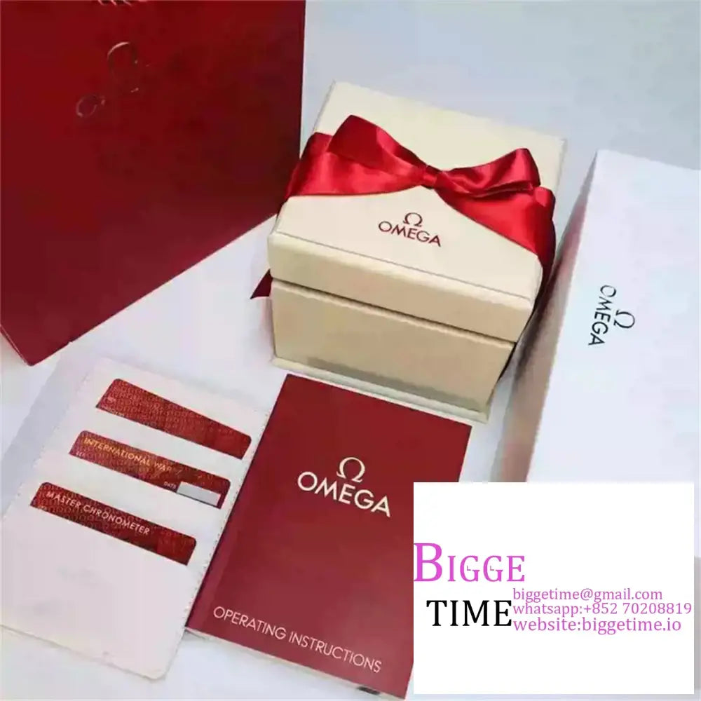 Omega Gift Box