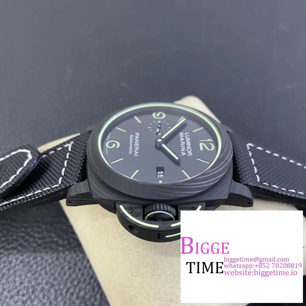 Pam1118 44Mm Luminor Carbon Black Dial Nylon Strap Vsf P9010 Panerai