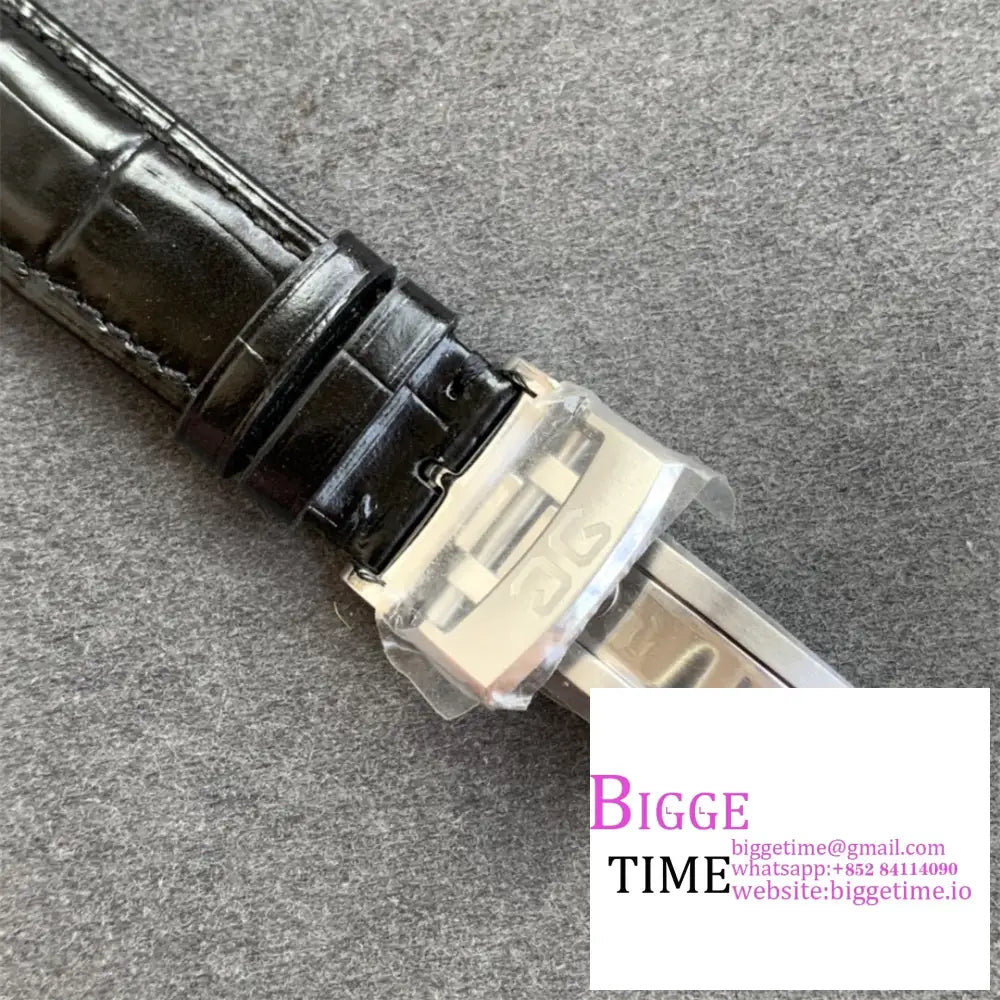 Pano Matic Lnverse 42Mm White/Black Dial Black Leather Strap Tzf A23J Glashutte