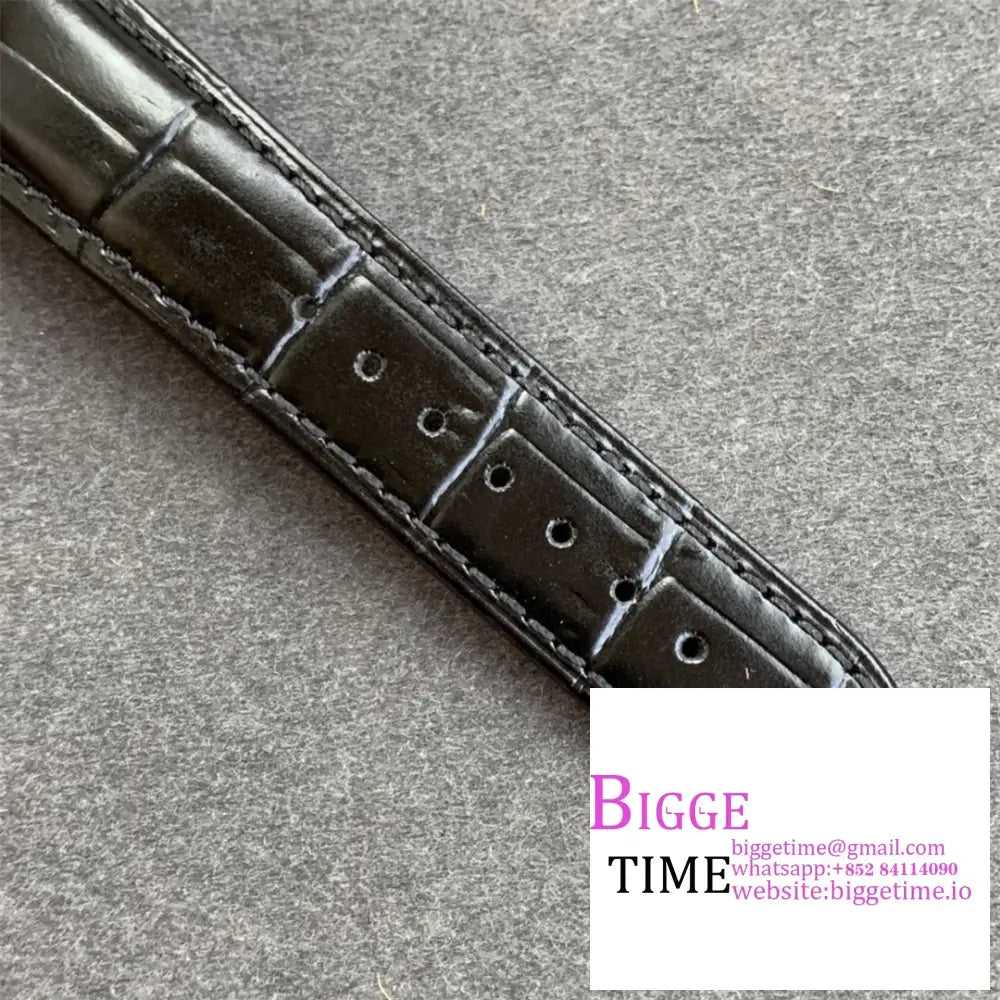 Pano Matic Lnverse 42Mm White/Black Dial Black Leather Strap Tzf A23J Glashutte