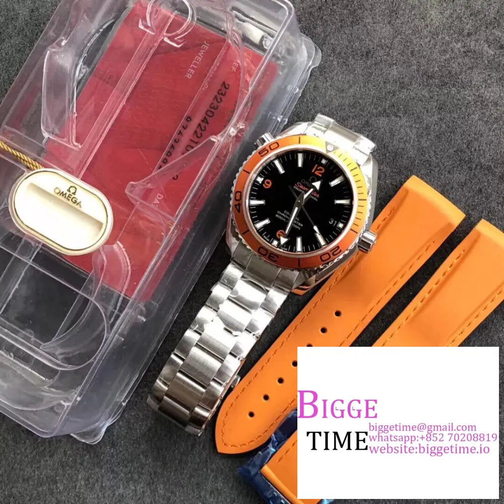 Planet Ocean 600M 45.5Mm Orange Black Dial Ss Bracelet Vsf A8900 Omega