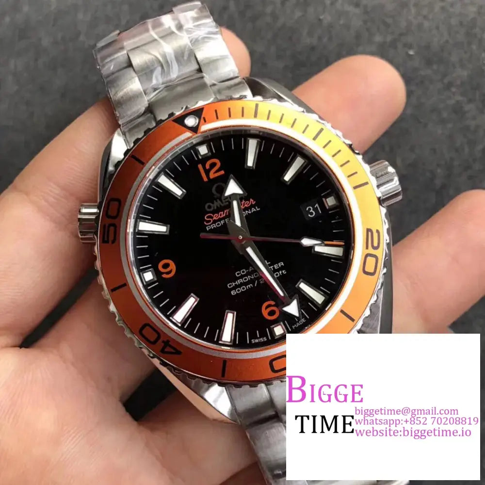 Planet Ocean 600M 45.5Mm Orange Black Dial Ss Bracelet Vsf A8900 Omega