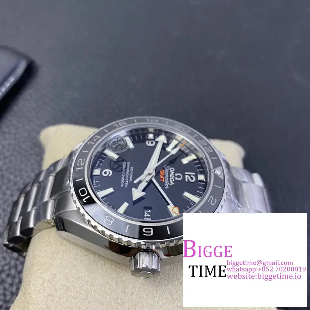 Planet Ocean 600M Gmt 43.5Mm Black Dial Ss Bracelet Vsf A8906 Omega