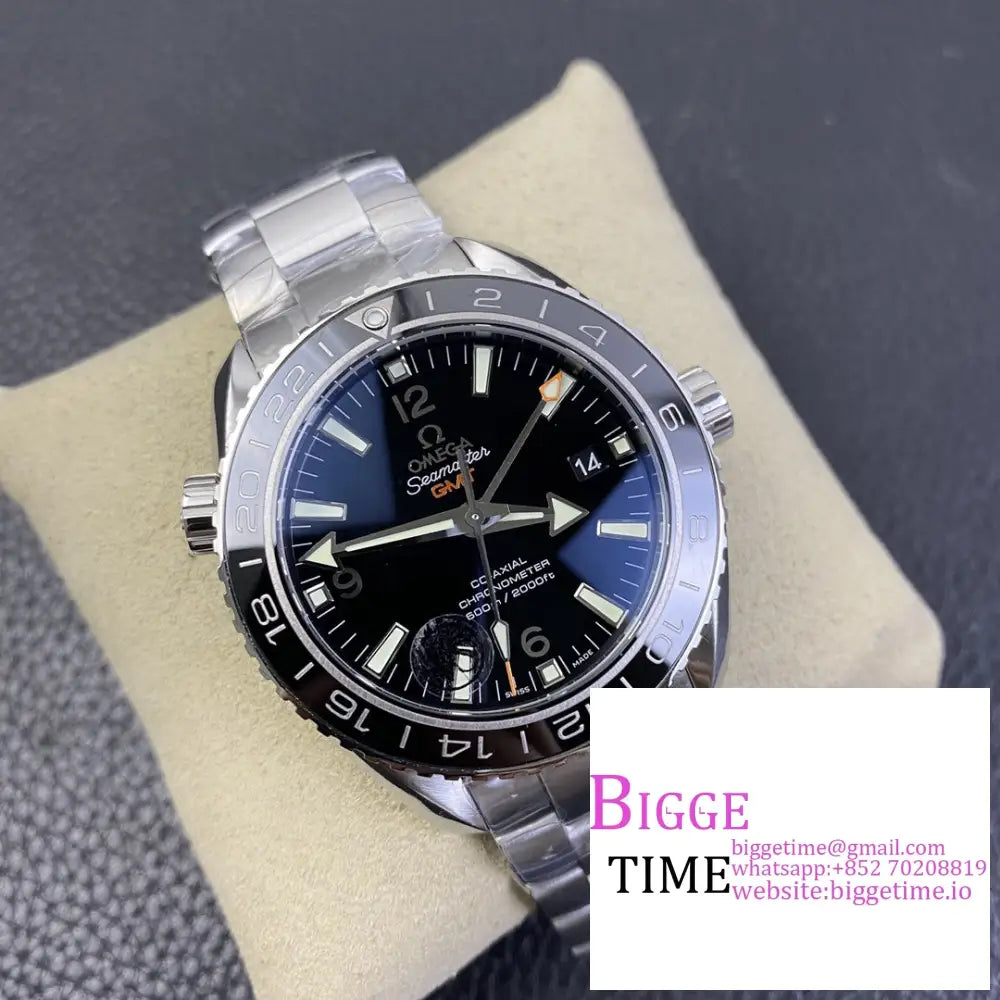 Planet Ocean 600M Gmt 43.5Mm Black Dial Ss Bracelet Vsf A8906 Omega