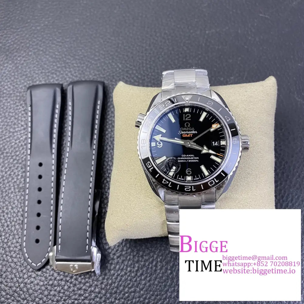 Planet Ocean 600M Gmt 43.5Mm Black Dial Ss Bracelet Vsf A8906 Omega