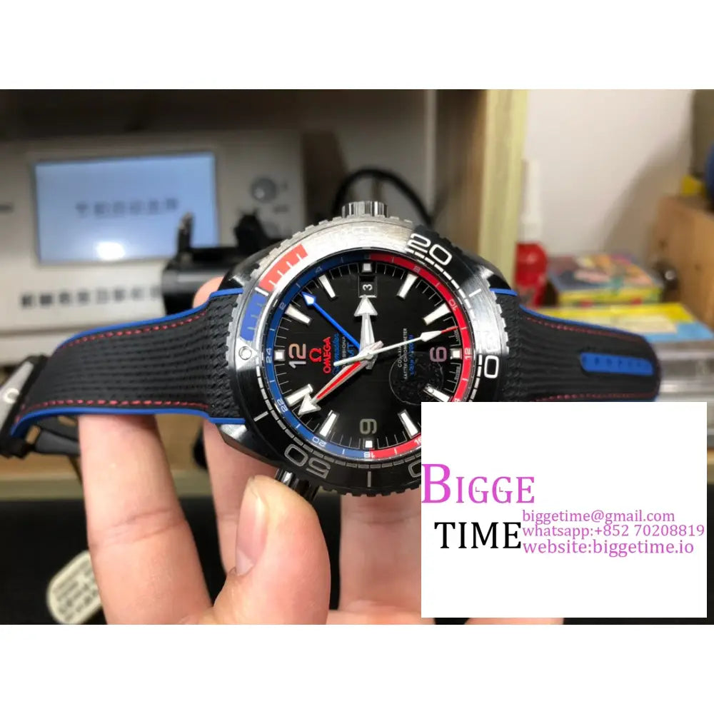 Planet Ocean 600M Gmt 45.5Mm All Ceramic Black/Blue/Red Bezel Black Dial Rubber Strap Vsf A8906