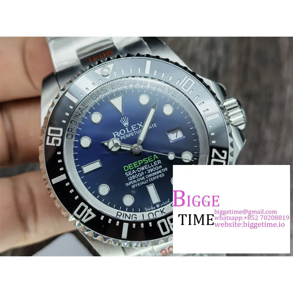 Sea Dweller 44Mm 126660 Gradiant Blue Dial Ss Bracelet Gmf Vr3235 Rolex