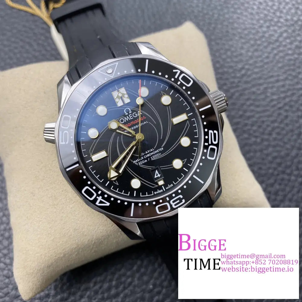 Seamaster Diver 300M 007 James Bond 42Mm Ceramic Black Dial Rubber Strap Vsf A8800 Omega