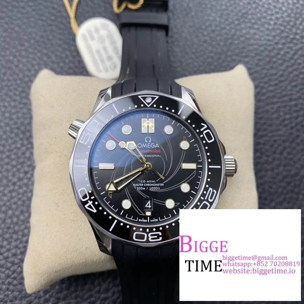 Seamaster Diver 300M 007 James Bond 42Mm Ceramic Black Dial Rubber Strap Vsf A8800 Option1 Omega