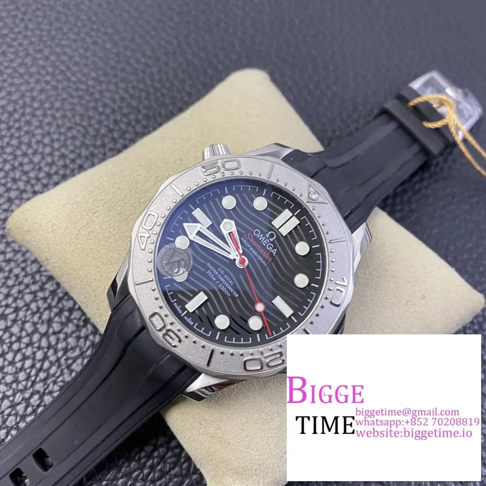 Seamaster Diver 300M Nekton 42Mm Black Dial Rubber Strap Vsf A8806 Omega