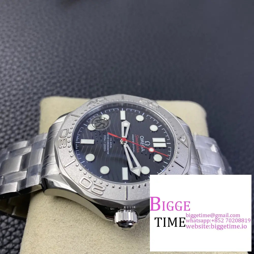 Seamaster Diver 300M Nekton 42Mm Black Dial Ss Bracelet Vsf A8806 Omega