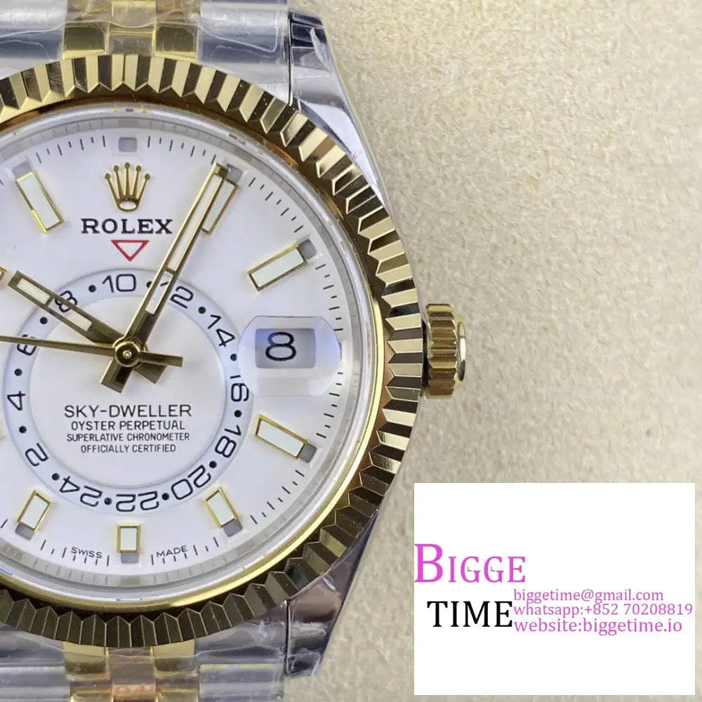 Skydweller 42Mm 326934 Yg/Ss White Dial Jubilee Bracelet Jnf A23J Rolex