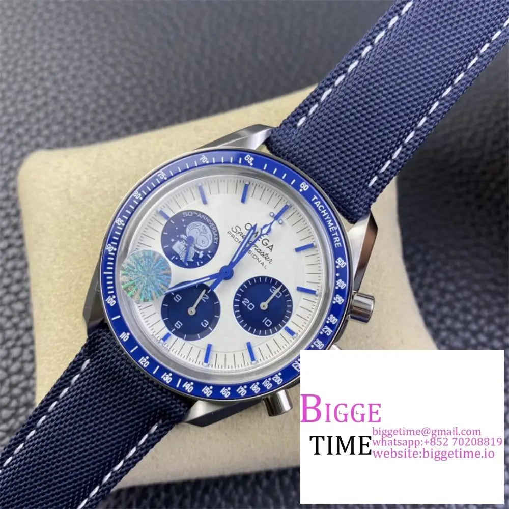 Speedmaster 42Mm Moonwatch Professional ??Silver Snoopy Award?? 50Th Anniversary Blue Rubber Strap