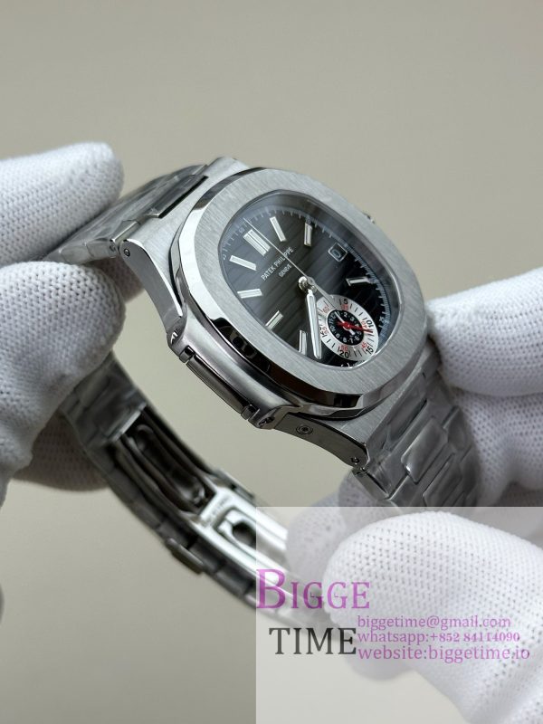 Nautilus 5980 SS 3KF V3  Best Edition black Dial on SS Bracelet - Image 5