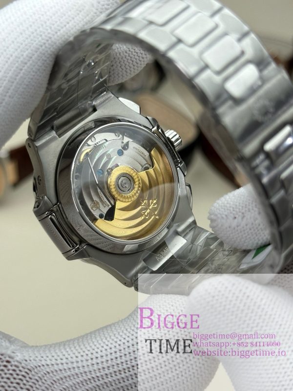 Nautilus 5980 SS 3KF V3  Best Edition blue Dial on SS Strap - Image 4