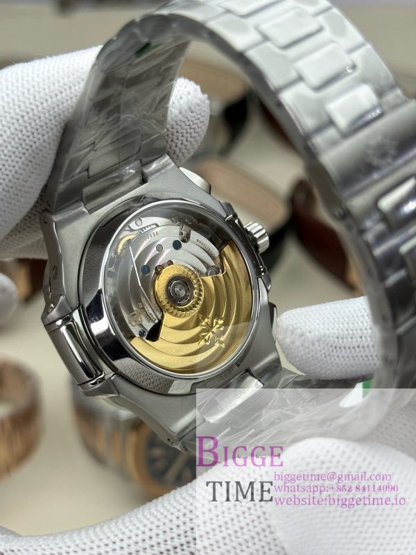 Nautilus 5980 SS 3KF V3  Best Edition white Dial on SS Strap - Image 3
