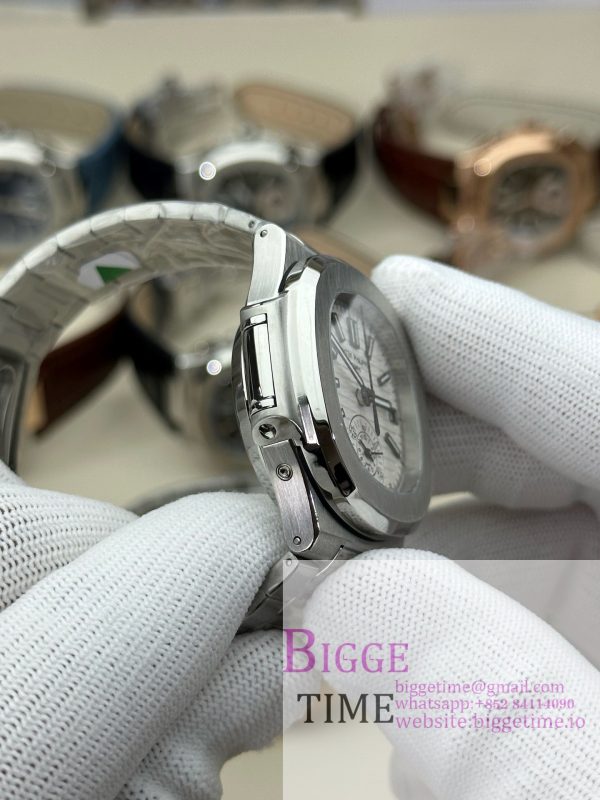 Nautilus 5980 SS 3KF V3  Best Edition white Dial on SS Strap - Image 5