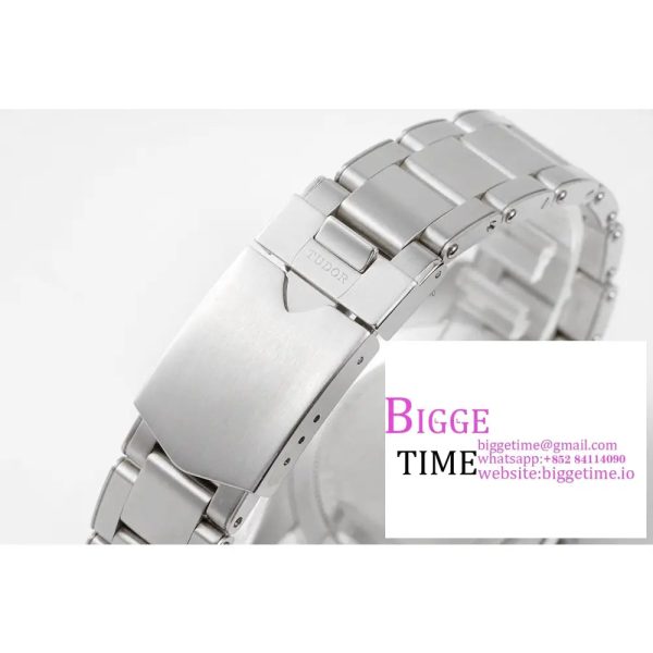 Black Bay BB58 39mm Blue Dial SS Bracelet ZF A2824 - Image 6