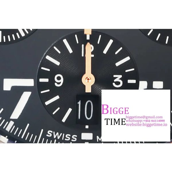 Breitling Chrono 45mm AVENGER RG Grey/Black Dial Black Leather Strap BLSF A7750 - Image 4