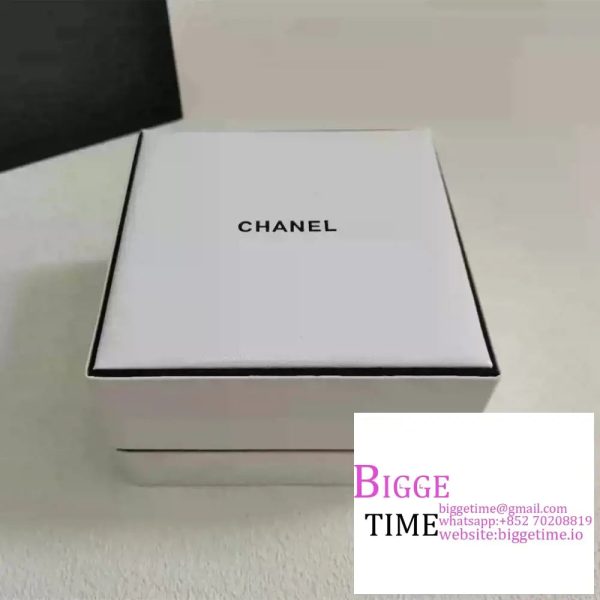 Chanel Box