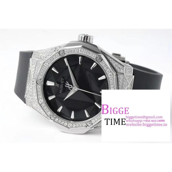 Classic Fusion 40mm All Diamond Bezel Black Dial Black Rubber Strap APSF A1110 - Image 5