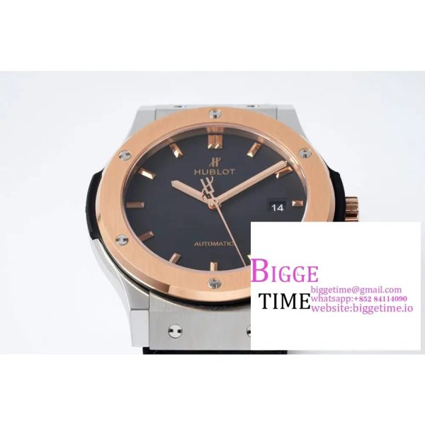 Classic Fusion 42mm RG Black Dial Black Leather Strap JJ+F A1110 - Image 3