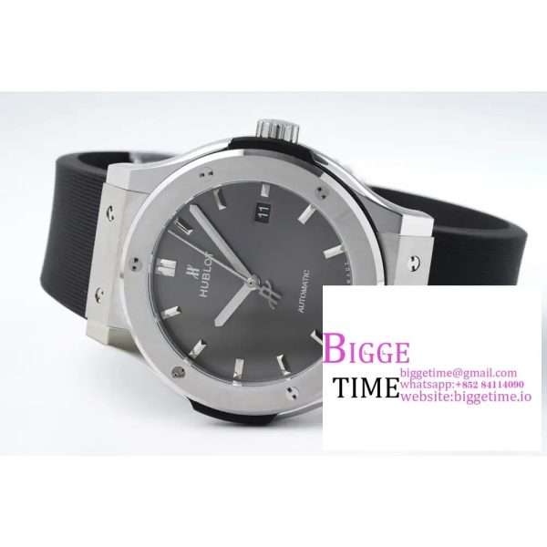 Classic Fusion 42mm SS JJ+F 1:1 Best Edition Black Dial on Black Rubber Strap A1110 - Image 4