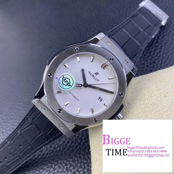 Classic Fusion 42mm White Dial Black Leather Strap APSF A1110 - Image 2