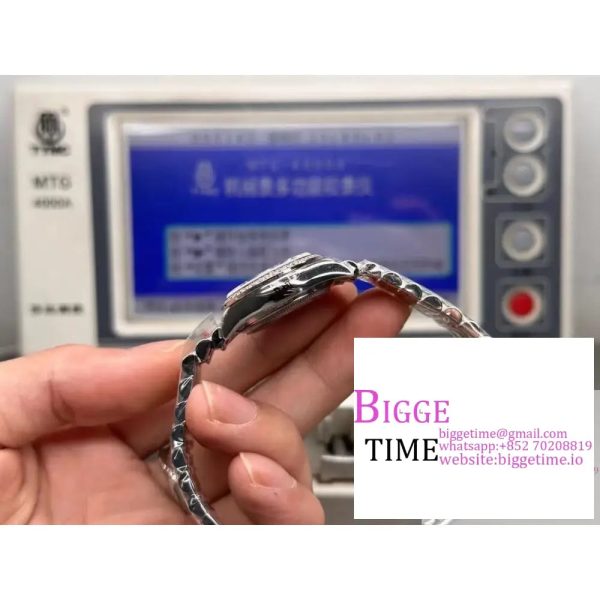 DateJust 28mm Ladies Diamond Bezel Ice Blue Dial Diamond Roma Marker Oyster Bracelet TWF A2236 - Image 6