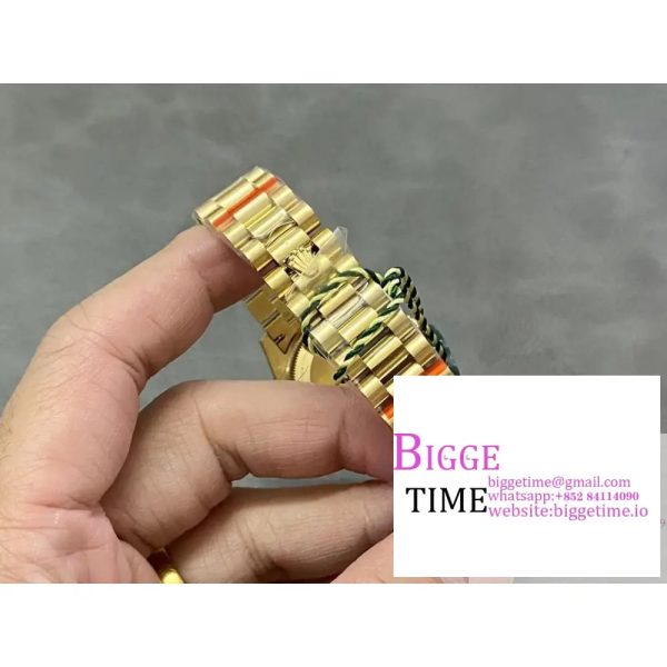 DateJust 31mm Ladies Diamond Bezel YG Silver Dial Diamond Marker Jubilee Bracelet WF A2671 - Image 8