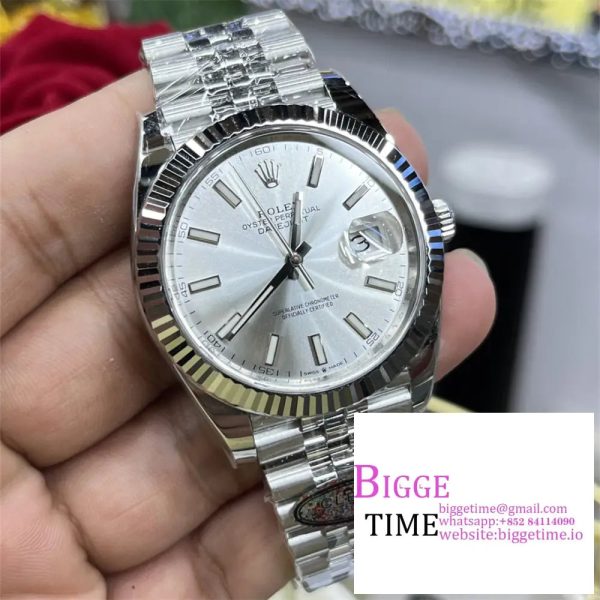 DateJust 41mm 126334 Fluted Bezel Silver Dial Jubilee Bracelet Clean Factory CF VR3235 - Image 2