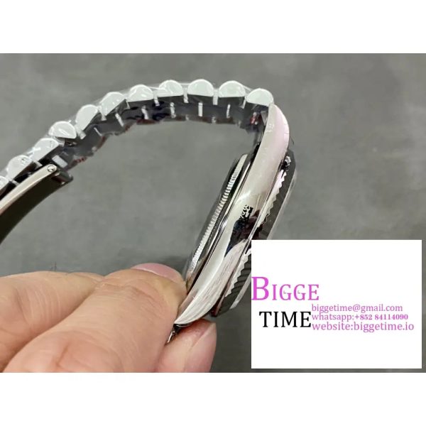 Day Date 40 GMF 1:1 Best Edition 904L Steel Grey Dial Stick Markers on Bracelet A2836（Tungsten Heavy Version） - Image 9