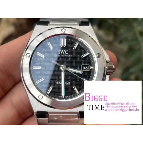 IWC Ingenieur 40mm  Black Dial SS Bracelet V7F A2892 - Image 2