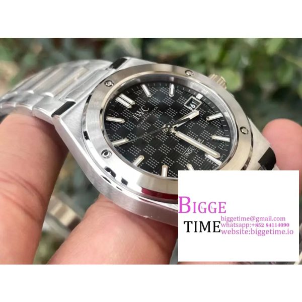 IWC Ingenieur 40mm  Black Dial SS Bracelet V7F A2892 - Image 5